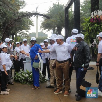 Serunya Delegasi IMF 2024 Naik TransJakarta - Wisata Ke Ancol