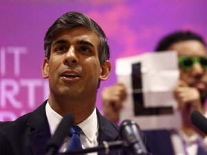 Rishi Sunak Ucapkan Selamat ke PM Baru Inggris Keir Starmer