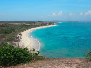 Pantai Kaliantan: Daya Tarik, Lokasi, Harga Tiket, Jam Buka, dan Fakta Menarik