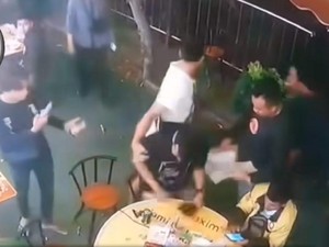Viral Pria di Gunungsitoli Ditangkap saat Asyik Main Judi Online di Kafe