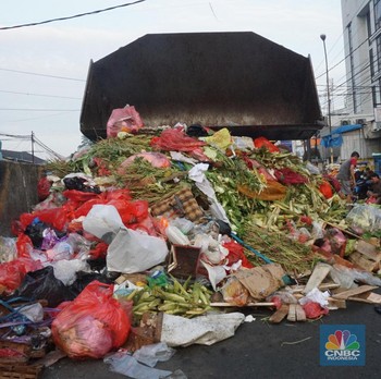 Bukti Nyata Warga RI Gemar Buang-Buang Makanan