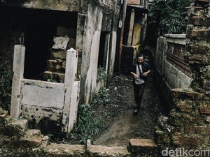 Video: Sisa Kehidupan Kampung Zombie di Tengah Hiruk Pikuk Jakarta