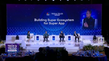 Video: Tantangan & Peluang Layanan Super Apps Perbankan di RI