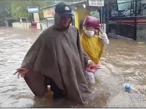 Hujan Deras, Kolong Tol di Jaksel Sempat Tergenang Banjir 40 Cm