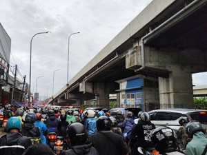 Lalin di Jalan Raya Kalimalang arah Bekasi Macet Parah Sore Ini!