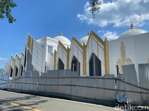 Proyek Masjid Rahmatan Lil Alamin Selayar Sudah 70%, Diresmikan November 2024