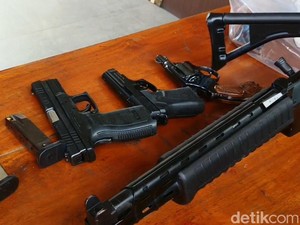 Polisi Temukan Alat Pembuat Senpi di Rumah Penyuplai Senjata untuk Mukadam