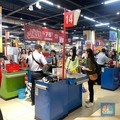 Potret Warga Ramai-Ramai Borong Buah hingga Elektronik di Transmart