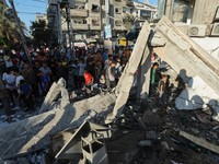 Israel Bunuh Wakil Menteri Hamas, Bombardir Sekolah PBB di Gaza