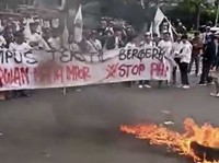 Ada Penyakit Busuk, Pengusaha Tekstil Teriak Desak Jokowi Turun Gunung