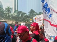 Dear Pak Prabowo, Siap-Siap Serikat Buruh Minta UMP 2025 Naik 10-20%