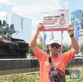 Buruh Teriak saat Demo: UU Cipta Kerja Bikin Waktu Bercinta Berkurang