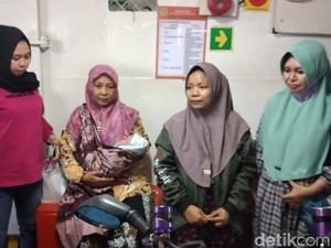 Deg-degan! Wanita Asal Pulau Sapudi Sumenep Melahirkan di Atas Kapal