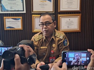Puluhan Wali Murid Datangi Kantor Dikbud NTB gegara Anak Tak Lolos PPDB