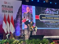 Duit Pensiunan di RI Kecil, Masih Andalkan Anak Buat Biaya Hidup