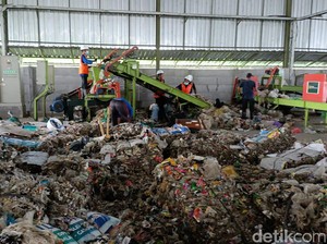 Warga Keluhkan Bau TPST Sendangsari Sleman, Pengelola Beri Klarifikasi
