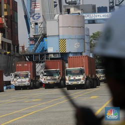 Heboh Wacana Bea Impor 200%, Begini Kondisi Pelabuhan Tanjung Priok