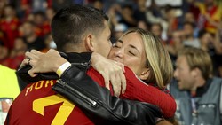 Cinta kan Membawamu Kembali... Cerita Morata dan Istri