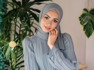 Kenalan sama Kenza Layli Juara Miss AI Pertama di Dunia