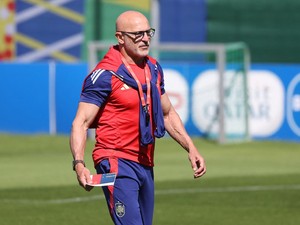 De La Fuente: Meski Tidak Fit, Mbappe Tetap Berbahaya
