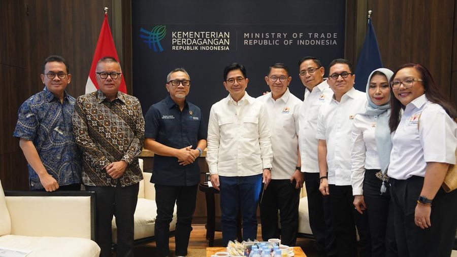 Mendag Zulhas bertemu Ketua Kadin Arsjad Rasjid di Kemendag. (Dok. Kemendag)