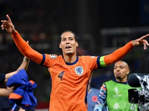 Koeman: Van Dijk Masih di Timnas Belanda sampai Piala Dunia 2026