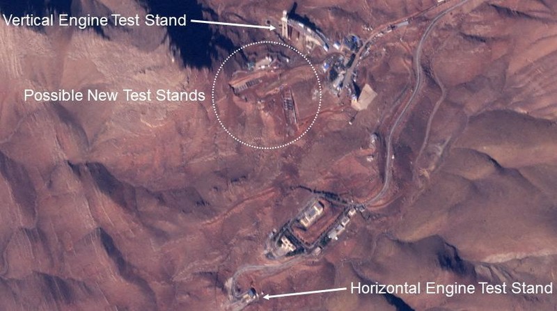 Foto satelit menunjukkan lokasi uji coba mesin rudal di kompleks Khojir, dekat Teheran, Iran, dalam gambar selebaran yang diperoleh Reuters pada 5 Juli 2024. (Planet Labs PBC and Middlebury Institute of International Studies at Monterey, James Martin Center for Nonproliferation Studies/Handout via REUTERS)
