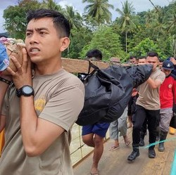 Ramai Media Asing Sorot Insiden Tambang Emas di RI