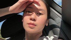 Gaya Mewah Laura Basuki di Film Heartbreak Motel, Pakai Perhiasan Rp 5 M