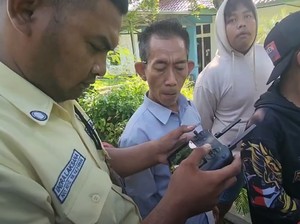 Petugas Pakai Drone Cari ODGJ Pembacok Warga di Gunung Jayanti