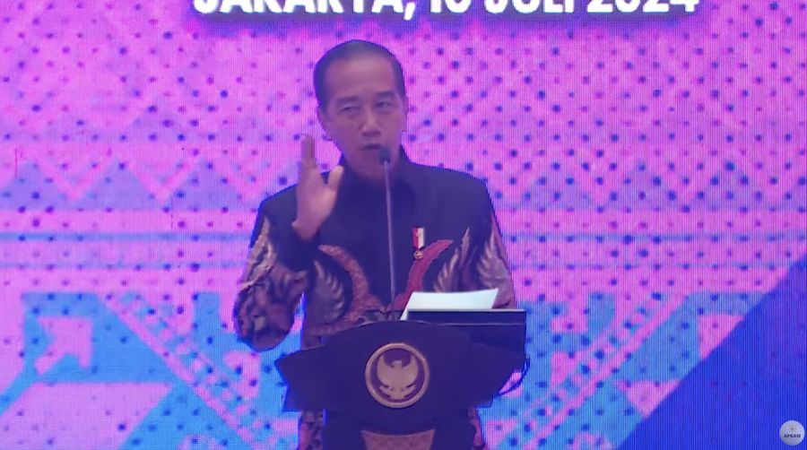 Presiden Jokowi Resmikan Pembukaan Rakernas XVI APKASI, Jakarta, Rabu (10/7/2024). (Tangkapan Layar Youtube APKASI)