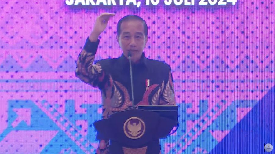 Presiden Jokowi Resmikan Pembukaan Rakernas XVI APKASI, Jakarta, Rabu (10/7/2024). (Tangkapan Layar Youtube APKASI)