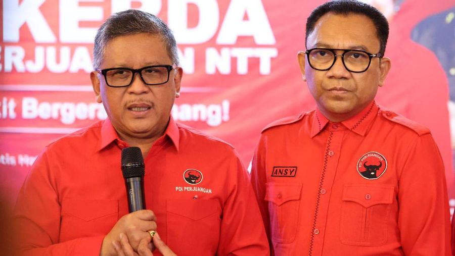 Sekretaris Jenderal DPP PDI Perjuangan Hasto Kristiyanto (kiri) dan Bakal Calon Gubernur Nusa Tenggara Timur Ansy Lema (kanan). (Dok. DPP PDI Perjuangan)