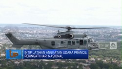Angkatan Udara Prancis Latihan Parade Jelang Peringatan Hari Nasional