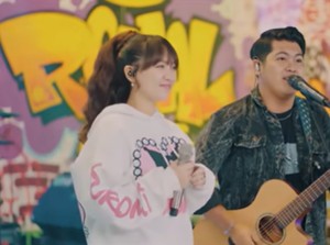 Lirik Lagu Lestari Happy Asmara feat Delva, Lagi Trending YouTube!
