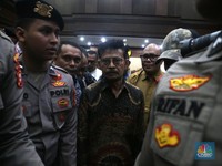 Penampakan Detik-Detik SYL Divonis Bui 10 Tahun Usai Peras Anak Buah