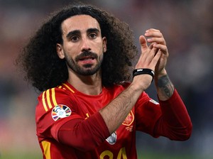 Euro 2024: Cucurella ke Final Bareng Spanyol, Gary Neville Diledek