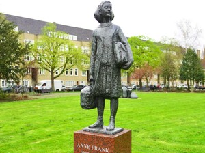 Patung Anne Frank Jadi Korban Vandalisme, Tertulis Nama Gaza