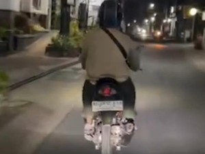 Aksi Begal Payudara Gentayangan di Tulungagung, Video Pelaku Viral