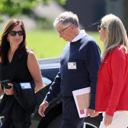 Bill Gates Bawa-Bawa Indonesia, Beberkan Tanda Kiamat Bumi