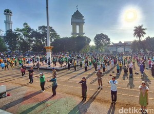 Cara Bupati Bandung Genjot Kesehatan Warganya