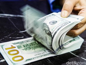 Dolar AS Pagi Ini Melemah di Rp 15.425