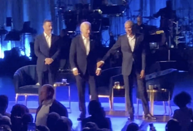 Presiden Amerika Serikat (AS) Joe Biden berbicara pada upacara penutupan peringatan 75 tahun NATO di Washington DC, AS, Kamis (11/7/2024). (REUTERS/Yves Herman) Presiden Amerika Serikat (AS) Joe Biden berbicara pada upacara penutupan peringatan 75 tahun NATO di Washington DC, AS, Kamis (11/7/2024). (REUTERS/Yves Herman)
