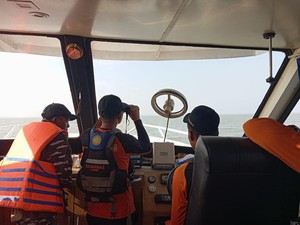 Yusuf Dilaporkan Tenggelam di Perairan Tanjabtim, Tim SAR Lakukan Pencarian
