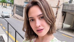 Shandy Aulia Pamer Foto KTP Hasil Dirias MUA, Banjir Pujian Netizen