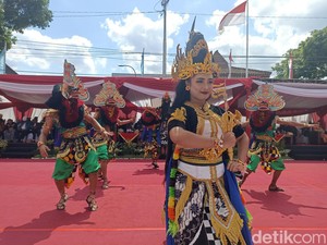 Blitar Ethnic National Carnival Tampilkan Budaya Lokal hingga Antarbenua