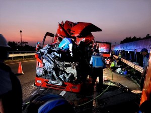 Pelajaran Insiden Elf Vs Tronton di Tol Boyolali: Sopir Ngantuk Berujung Maut