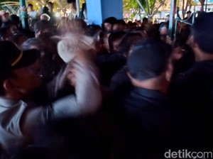 Ricuh di Malioboro 2 Jogja, Pedagang dan Petugas Keamanan Saling Dorong