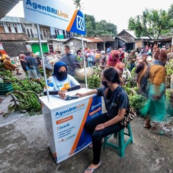 Terungkap! Agen BRILink Bawa Dampak Ekonomi & Sosial di Masyarakat