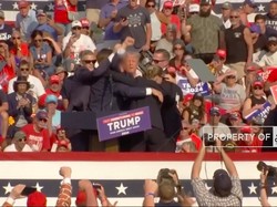 Video: Detik-Detik Trump Ditembak Saat Kampanye di Pennsylvania
